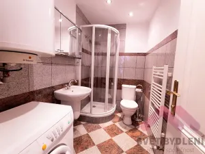 Pronájem bytu 2+kk, Praha - Smíchov, Tomáškova, 44 m2