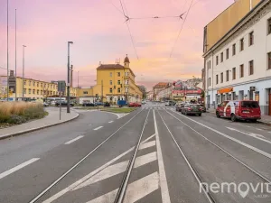 Prodej bytu 2+1, Praha - Karlín, Sokolovská, 72 m2