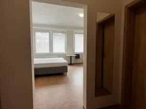 Pronájem bytu 1+kk, Praha - Smíchov, Křížová, 35 m2