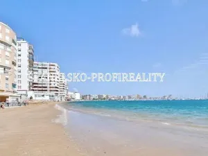 Prodej bytu 4+kk, Alicante, Španělsko, 102 m2
