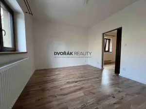 Pronájem bytu 2+1, Řevnice, 49 m2