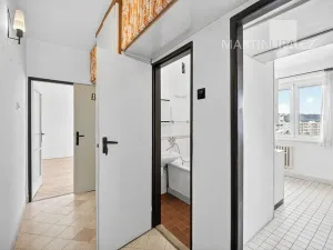 Prodej bytu 2+1, Praha - Libeň, náměstí Na Balabence, 53 m2