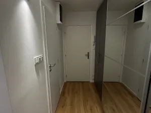 Pronájem bytu 2+kk, Teplice, Trnovanská, 41 m2