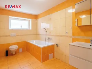 Prodej rodinného domu, Hlohovec, Lípová, 120 m2