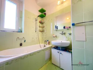 Pronájem bytu 3+1, Praha - Strašnice, Černokostelecká, 79 m2