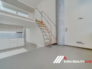 Prodej bytu 1+kk, Zlín, J. A. Bati, 28 m2