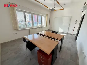 Pronájem kanceláře, Uherské Hradiště, Stojanova, 24 m2