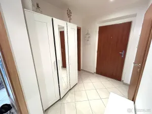 Pronájem bytu 2+kk, Praha - Zličín, Míšovická, 60 m2