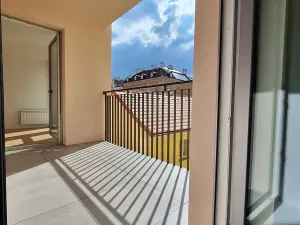 Pronájem bytu 2+kk, Praha - Vinohrady, Varšavská, 60 m2
