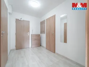 Prodej bytu 2+kk, Praha, Ke kříži, 50 m2