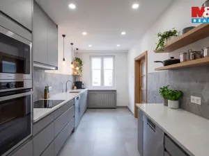 Prodej bytu 3+1, Praha - Chodov, Brodského, 65 m2