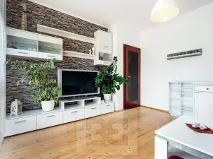 Prodej rodinného domu, Králův Dvůr, 262 m2