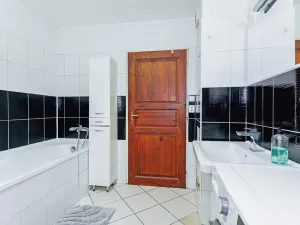 Prodej rodinného domu, Tábor, Bechyňská, 200 m2