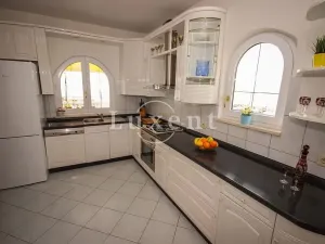 Prodej rodinného domu, Omiš, Chorvatsko, 533 m2