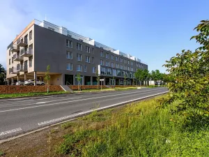 Prodej garážového stání, Praha - Běchovice, Českobrodská, 12 m2
