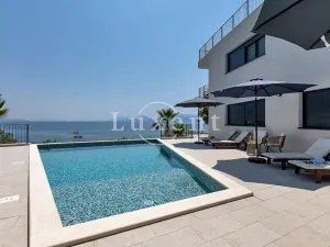 Prodej bytu 3+kk, Sućuraj, Chorvatsko, 220 m2