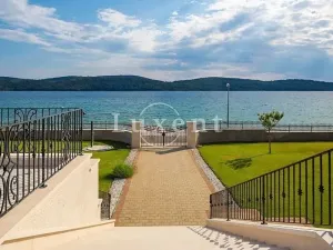 Prodej rodinného domu, Šibenik, Chorvatsko, 1005 m2