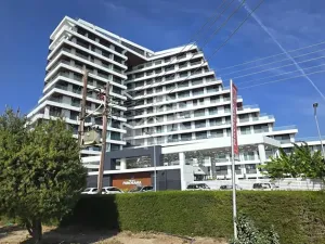 Prodej bytu 3+kk, Trikomo, Kypr, 81 m2