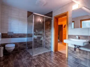 Prodej rodinného domu, Dolní Lomná, 1559 m2