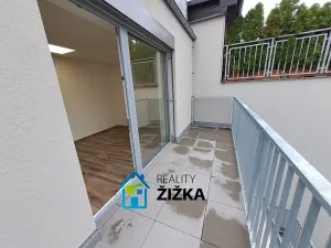 Pronájem bytu 2+kk, Brno, Burianovo náměstí, 43 m2