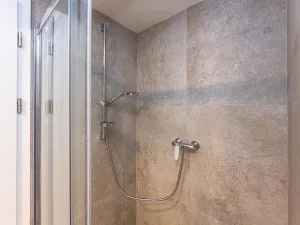 Prodej bytu 1+kk, Praha, Sochorcova, 36 m2