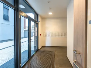 Prodej bytu 1+kk, Praha, Sochorcova, 36 m2