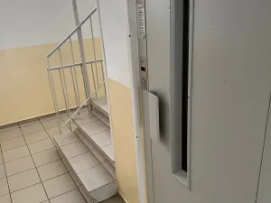 Prodej bytu 3+1, Teplice, Alejní, 73 m2