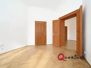 Pronájem bytu 4+1, Praha - Holešovice, Dukelských hrdinů, 146 m2