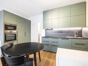 Pronájem bytu 1+kk, Praha, Milánská, 35 m2