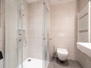 Pronájem bytu 1+kk, Praha, Milánská, 35 m2