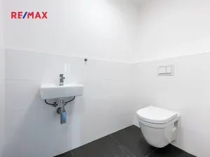 Prodej bytu 3+kk, Horoměřice, Karla IV., 80 m2