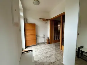 Pronájem rodinného domu, Česká, 200 m2