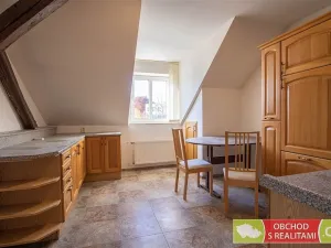 Prodej kanceláře, Chrudim - Chrudim IV, Lupáčova, 612 m2