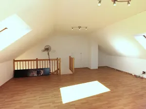 Prodej rodinného domu, Jenštejn, Cechovní, 145 m2