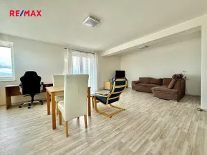 Pronájem bytu 2+kk, Plzeň, Koterovská, 66 m2