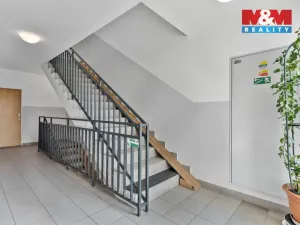 Pronájem bytu 2+kk, Hostivice, B. Němcové, 52 m2