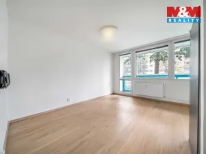 Prodej bytu 3+kk, Praha - Prosek, Veltruská, 54 m2