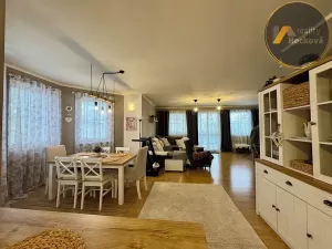 Prodej rodinného domu, Postřižín, Šípková, 155 m2