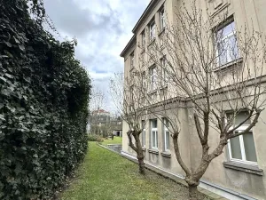 Pronájem bytu 3+kk, Praha - Libeň, V Holešovičkách, 70 m2