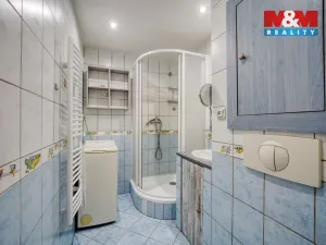 Pronájem bytu 3+1, Plzeň - Skvrňany, Macháčkova, 70 m2