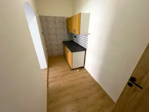 Pronájem obchodního prostoru, Jevíčko, Třebovská, 50 m2