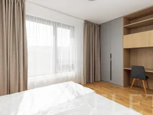 Pronájem bytu 2+kk, Praha - Nusle, Muzikova, 66 m2