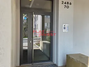 Pronájem bytu 2+kk, Praha - Břevnov, Ve Střešovičkách, 57 m2