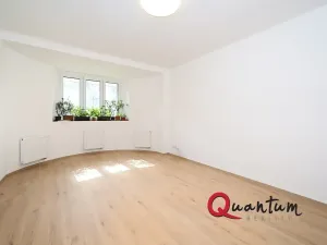 Pronájem bytu 2+kk, Praha - Střešovice, U první baterie, 49 m2