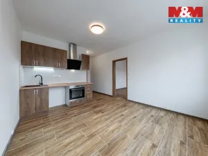 Prodej bytu 1+1, Chodov, náměstí 9. května, 36 m2