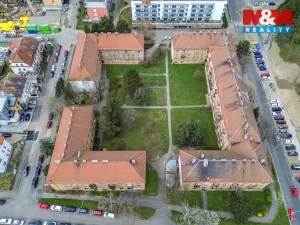 Prodej bytu 3+1, Praha - Kobylisy, Střelničná, 75 m2