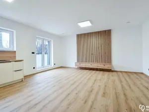 Pronájem bytu 2+kk, Olomouc, Hálkova, 61 m2