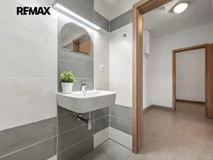 Prodej bytu 2+kk, Praha - Letňany, Tupolevova, 53 m2