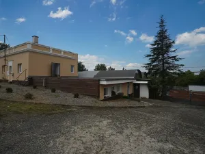 Prodej zemědělského objektu, Bžany, 1600 m2