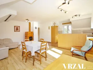 Prodej vícegeneračního domu, Tursko, Ke Statkům, 189 m2